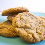 Crunchy Keto Macadamia Nut Cookies: Low-Carb Delight!