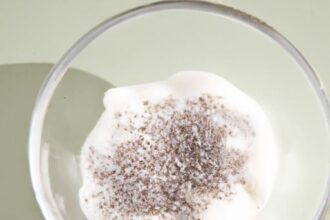Creamy Vanilla Pudding with Chia Seeds: A Nutritious Twist