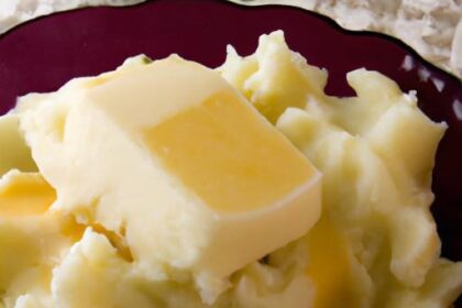Fluffy Microwave Mashed Potatoes: Quick Comfort in Minutes