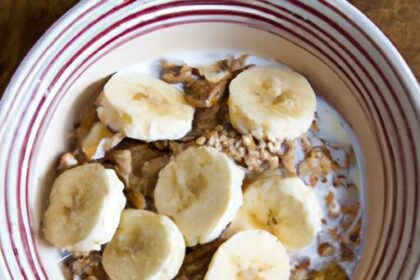 Nutritious Start: Oat Bran with Almond Milk & Bananas