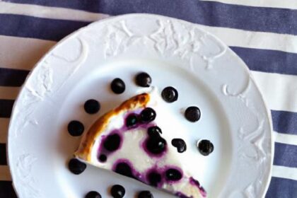 Decadent Keto Cheesecake: Only 5 Simple Ingredients!