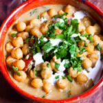 Creamy Chickpea Curry with Coconut Milk: A Flavorful Twist