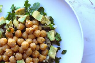 Creamy Chickpea Avocado Salad: A Nutritious Power Bowl