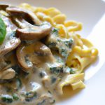 Savor the Flavor: Creamy Mushroom & Spinach Pasta Delight
